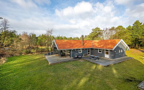 Yuma - 1Km from the Sea: Holz, Dach, Die Architektur, Zuhause, Haus, Hütte, Abstellgleis, Hartholz, Steigung, Estate