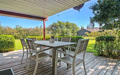 Gudni - 250M from the Sea
