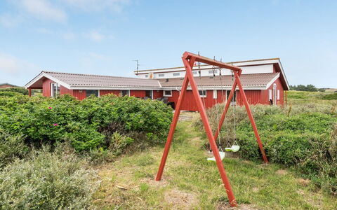 Mogens - from the Sea: Dach, Hütte, Zuhause, Schatten, Abstellgleis, Bauernhaus, Veranda, Outdoor Struktur, Gartenbauten