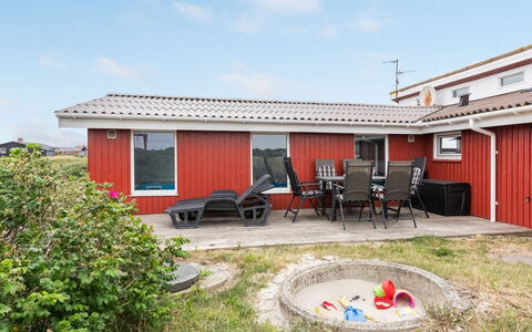 Mogens - from the Sea: Dach, Hütte, Zuhause, Schatten, Abstellgleis, Bauernhaus, Veranda, Outdoor Struktur, Gartenbauten