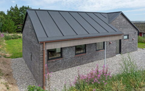 Pejo - 950M from the Sea: Haus, Zuhause, Dach, Hütte, Grundstueck, Estate, Bauernhaus, Dorf, Bauernhof