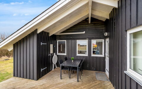 Marisol - 600M to the Fjord: Decke, Flooring, Interior Design, Fussboden, Verbundwerkstoff, Möbel, Resort, Hotel, Design, Daylighting