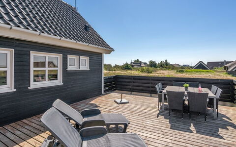 Eliena - 500M from the Sea: Möbel, Tabelle, Gartenmöbel, Tisch Im Freien, Stuhl, Holzbeize, Schatten, Hinterhof, Hütte, Küche & Esszimmer Tisch