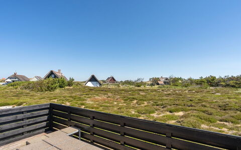 Eliena - 500M from the Sea: Möbel, Tabelle, Gartenmöbel, Tisch Im Freien, Stuhl, Holzbeize, Schatten, Hinterhof, Hütte, Küche & Esszimmer Tisch