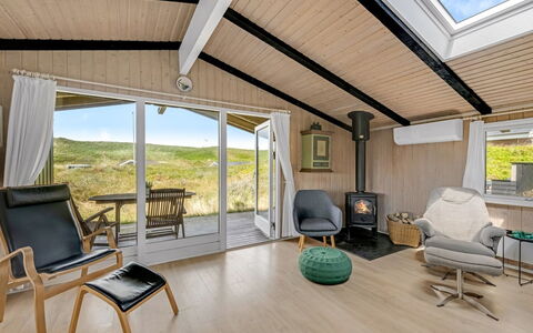 Friedel - 150M from the Sea: Interior Design, Decke, Fussboden, Flooring, Zuhause, Möbel, Zimmer, Wohnzimmer, Holzboden, Hütte
