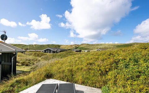 Friedel - 150M from the Sea: Dach, Grundstueck, Hütte, Zuhause, Ländliches Gebiet, Schuppen, Abstellgleis, Gartenbauten, Blockhaus, Hütte