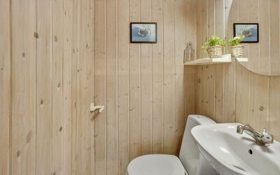 Friedel - 150M from the Sea