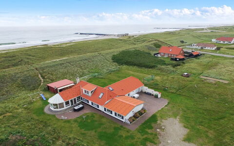 Pauli - 75M from the Sea: Haus, Dach, Zuhause, Hütte, Schuppen, Gartenbauten, Abstellgleis, Garten, Blockhaus, Hütte