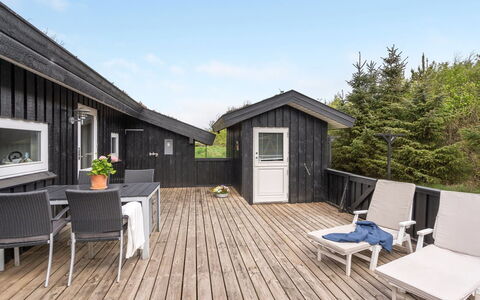 Birette - 1.5Km from the Sea: Holz, Holzboden, Die Architektur, Hartholz, Zuhause, Planke, Haus, Deck, Veranda, Tür