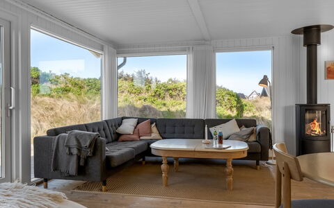 Asser - 400M from the Sea: Schwimmbad, Ferienort