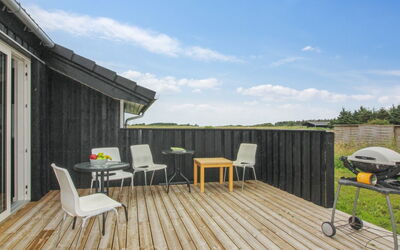 Holke - 600M from the Sea