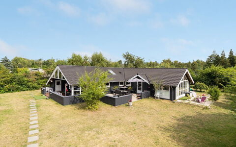 Zelda - 300M from the Sea: Dach, Grundstueck, Hütte, Zuhause, Ländliches Gebiet, Schuppen, Abstellgleis, Gartenbauten, Blockhaus, Hütte