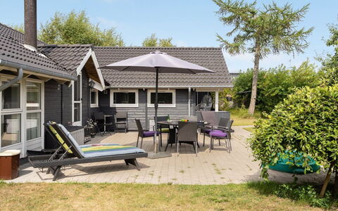 Zelda - 300M from the Sea: Dach, Grundstueck, Hütte, Zuhause, Ländliches Gebiet, Schuppen, Abstellgleis, Gartenbauten, Blockhaus, Hütte