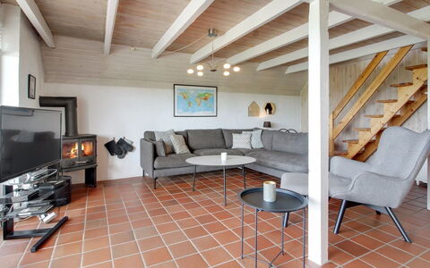 Sys - 500M from the Sea: Dachdecken, Hütte, Haus, Dach, Zuhause, Bauernhaus, Hütte, Estate, Dorf