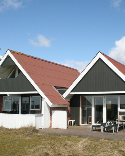 Sys - 500M from the Sea