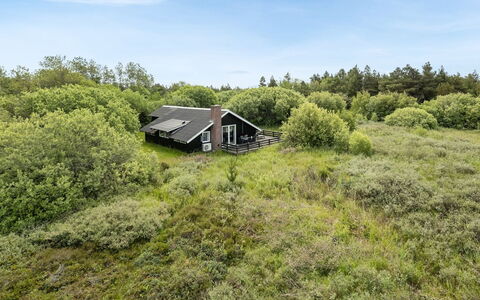 Doria - 2Km from the Sea: Haus, Zuhause, Dach, Wohngebiet, Hütte, Estate, Bauernhaus, Rasen, Landscaping, Abstellgleis