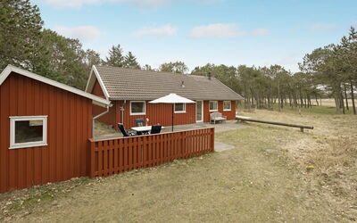 Tove - 1.5Km from the Sea