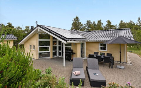Tammes - 1Km from the Sea: Holz, Dach, Die Architektur, Zuhause, Haus, Hütte, Abstellgleis, Hartholz, Steigung, Estate