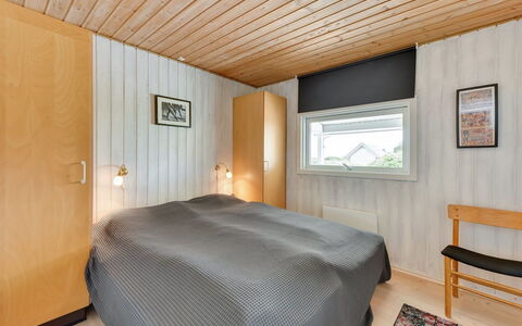 Saxe - from the Sea: Schlafzimmer, Holz, Decke, Interior Design, Bett, Fussboden, Flooring, Bettdecke, Zimmer, Bedding