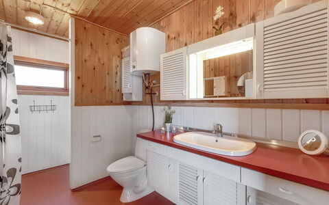 Heidel - from the Sea: Armatur, Bad Sink, Sinken, Holz, Interior Design, Flooring, Decke, Fussboden, Badezimmer, Zapfhahn