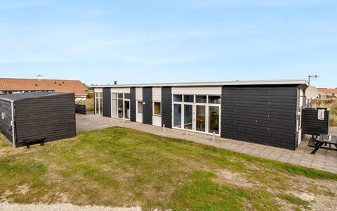 Pontus - 400M from the Sea