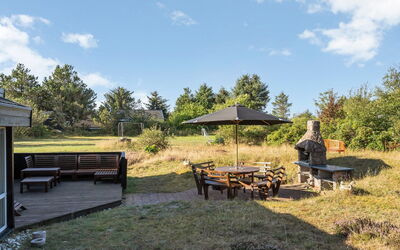 Immi - 1.5Km from the Sea
