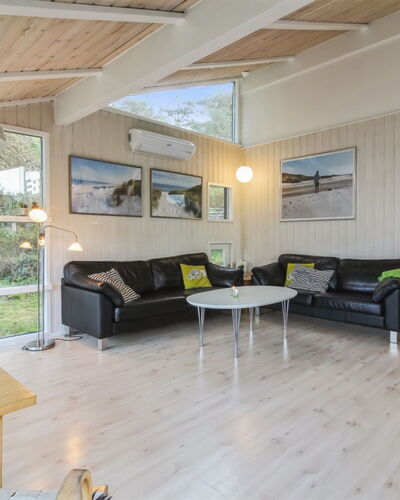 Immi - 1.5Km from the Sea