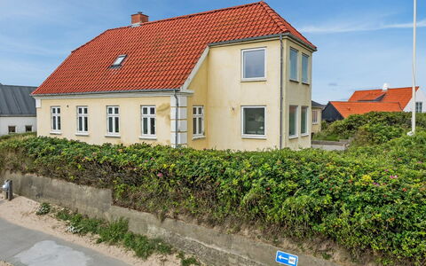 Atena - 50M from the Sea: Dach, Grundstueck, Hütte, Zuhause, Ländliches Gebiet, Schuppen, Abstellgleis, Gartenbauten, Blockhaus, Hütte