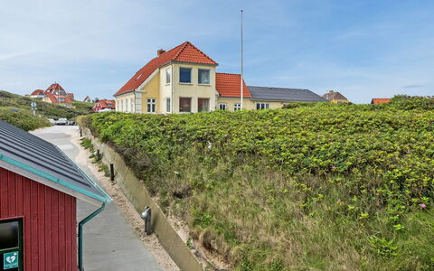 Atena - 50M from the Sea: Dach, Grundstueck, Hütte, Zuhause, Ländliches Gebiet, Schuppen, Abstellgleis, Gartenbauten, Blockhaus, Hütte