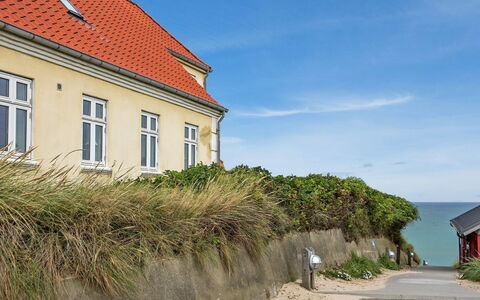 Atena - 50M from the Sea: Dach, Grundstueck, Hütte, Zuhause, Ländliches Gebiet, Schuppen, Abstellgleis, Gartenbauten, Blockhaus, Hütte