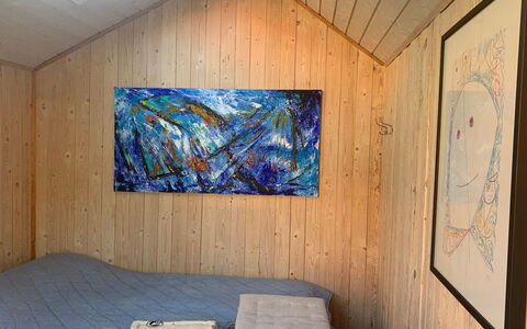 Huanca - 900M from the Sea: Holz, Holzbeize, Zimmer, Schlafzimmer, Hartholz, Planke, Bilderrahmen, Bedding, Sperrholz, Farbe