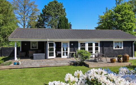 Eia - 500M from the Sea: Dachdecken, Hütte, Haus, Dach, Zuhause, Bauernhaus, Hütte, Estate, Dorf