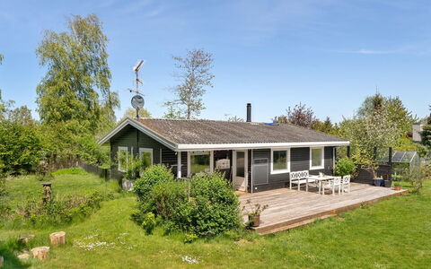 Eragon - 1.2Km from the Sea: Dachdecken, Hütte, Haus, Dach, Zuhause, Bauernhaus, Hütte, Estate, Dorf