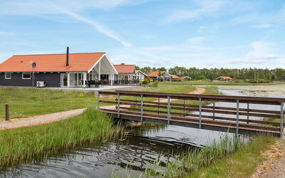 Domi - 1.2Km from the Sea