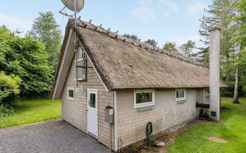 Vemund - 750M from the Sea: Dach, Grundstueck, Hütte, Zuhause, Ländliches Gebiet, Schuppen, Abstellgleis, Gartenbauten, Blockhaus, Hütte