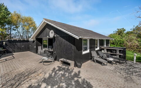 Ursel - 800M from the Sea: Haus, Dach, Zuhause, Hütte, Schuppen, Gartenbauten, Abstellgleis, Garten, Blockhaus, Hütte