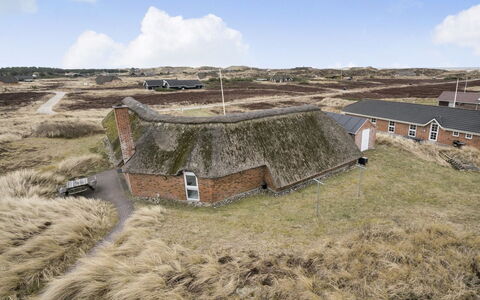 Alexia - 300M from the Sea: Hütte, Schuppen, Hütte, Bauernhaus, Prärie, Hütte, Scheune, Blockhaus, Gartenbauten