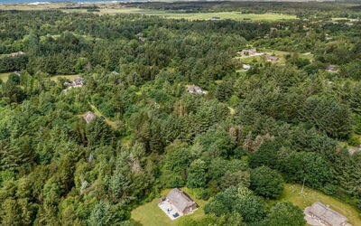 Alkil - 1.7Km from the Sea