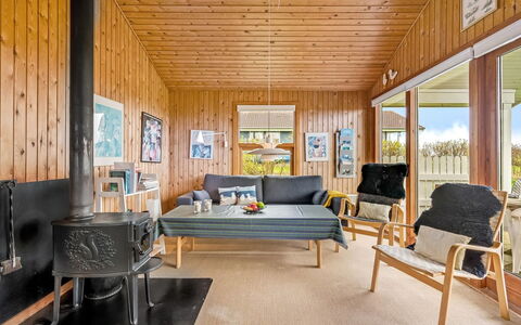 Tanea - 700M to the Fjord: Interior Design, Holz, Möbel, Flooring, Fussboden, Decke, Holzboden, Wohnzimmer, Zimmer, Hartholz
