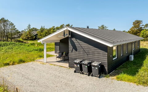 Raakel - 950M from the Sea: Hütte, Schuppen, Hütte, Bauernhaus, Prärie, Hütte, Scheune, Blockhaus, Gartenbauten