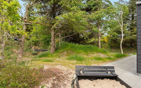 Antonina - 800M from the Sea: Holz, Dach, Haus, Hütte, Tür, Zuhause, Abstellgleis, Grundstueck, Gartenbauten, Schuppen