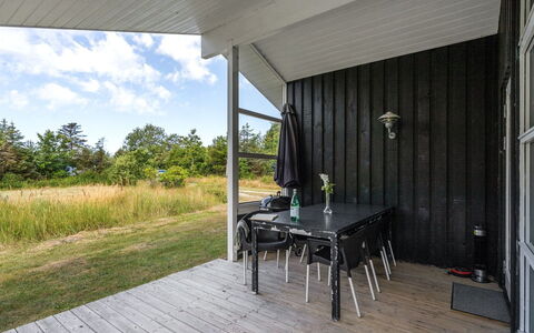 Anahi - 3Km from the Sea: Dachdecken, Hütte, Haus, Dach, Zuhause, Bauernhaus, Hütte, Estate, Dorf