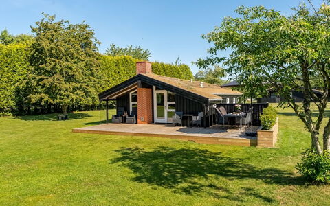 Ingimar - 2.2Km from the Sea: Die Architektur, Dach, Zuhause, Verbundwerkstoff, Daylighting, Abstellgleis, Auffahrt