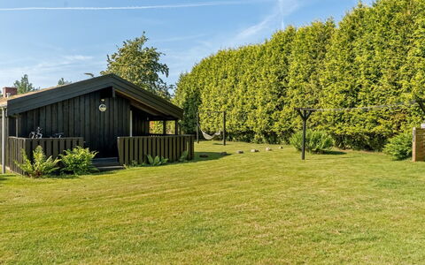 Ingimar - 2.2Km from the Sea: Die Architektur, Dach, Zuhause, Verbundwerkstoff, Daylighting, Abstellgleis, Auffahrt