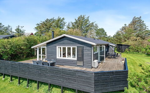 Tuke - 400M from the Sea: Die Architektur, Dach, Zuhause, Verbundwerkstoff, Daylighting, Abstellgleis, Auffahrt