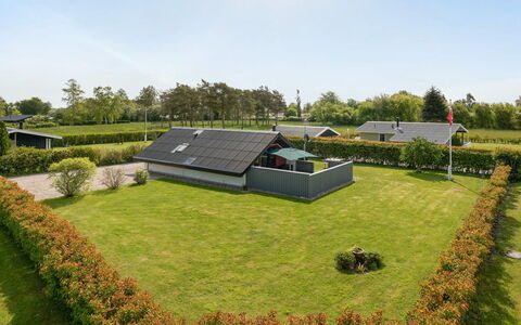 Tican - 400M from the Sea: Die Architektur, Dach, Zuhause, Verbundwerkstoff, Daylighting, Abstellgleis, Auffahrt
