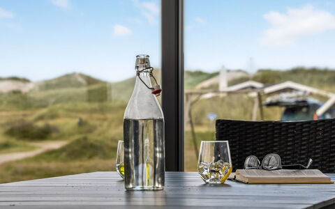 Birger - 300M from the Sea: Dach, Schuppen, Hütte, Gartenbauten, Abstellgleis, Hartholz