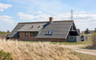 Wulfhild - 800M from the Sea