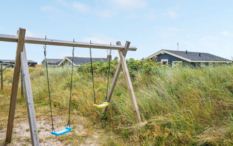 Apolonia - from the Sea: Haus, Dach, Zuhause, Hütte, Schuppen, Gartenbauten, Abstellgleis, Garten, Blockhaus, Hütte