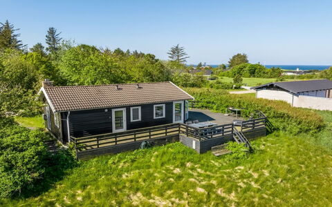 Gildo - 932M from the Sea: Die Architektur, Dach, Zuhause, Verbundwerkstoff, Daylighting, Abstellgleis, Auffahrt
